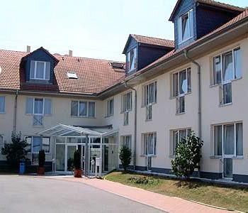 Hotel Ilmtal Mellingen Extérieur photo