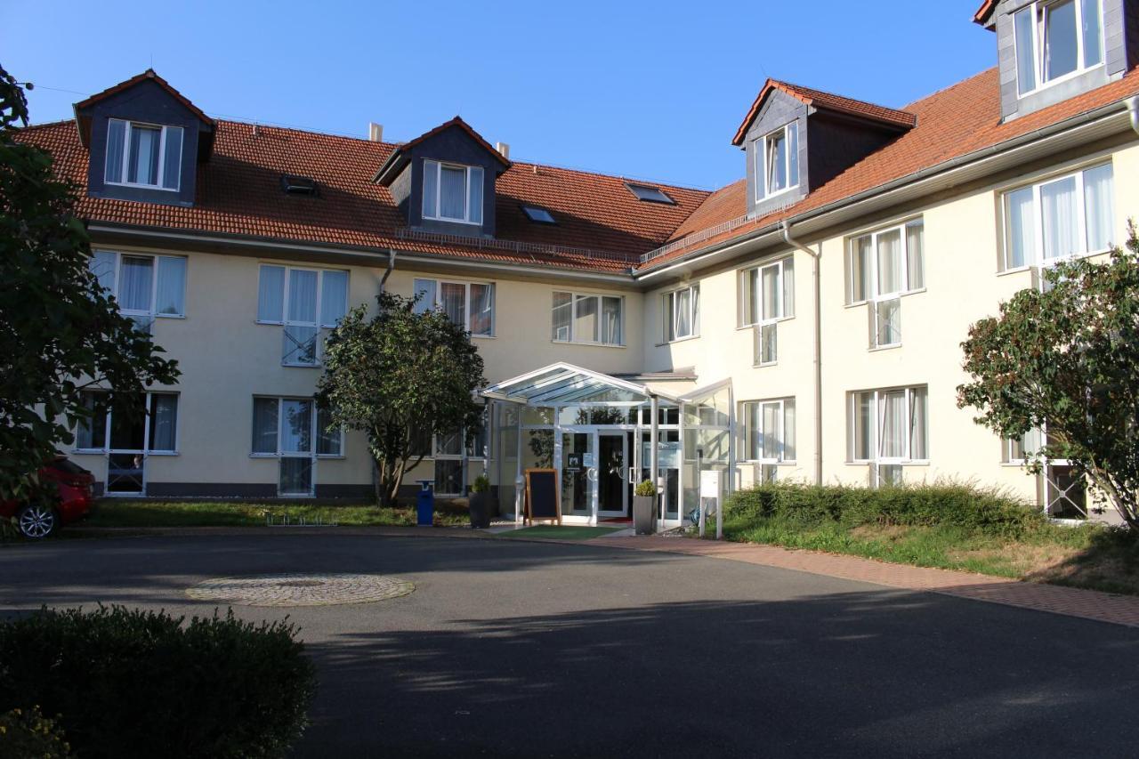 Hotel Ilmtal Mellingen Extérieur photo